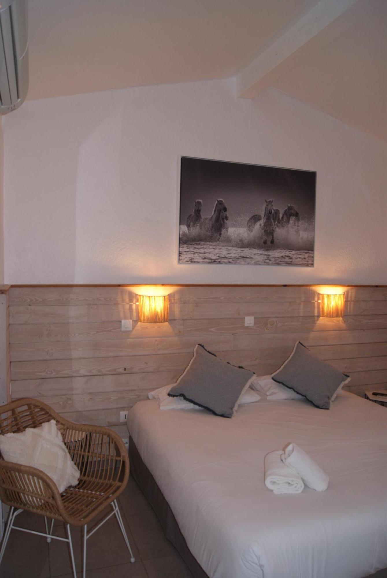 Les Rizieres Hotel Saintes-Maries-de-la-Mer Exterior photo